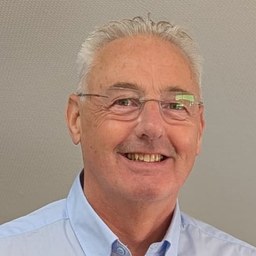 Arjo Ballast, oprichter en psychosociaal therapeut bij Praktijk Levenswerk Musselkanaal